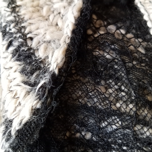 BKE Tunic Sweater EUC - Picture 7 of 7